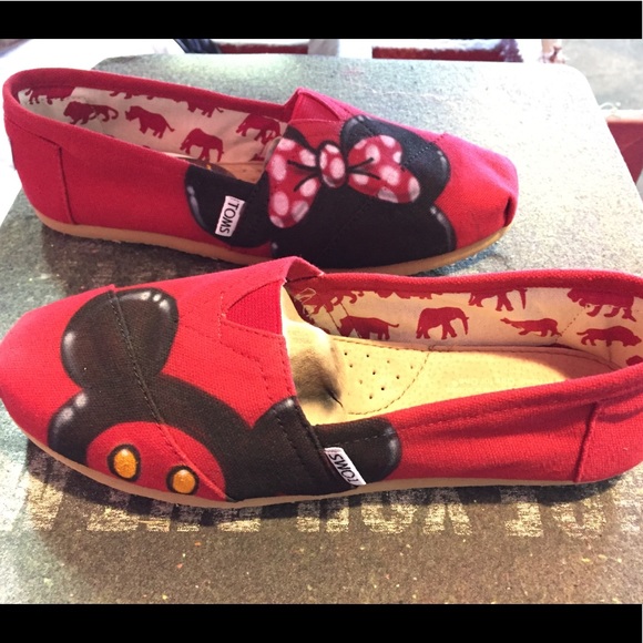 Toms Shoes - Custom Airbrush Disney Toms Mickey Minnie Mouse